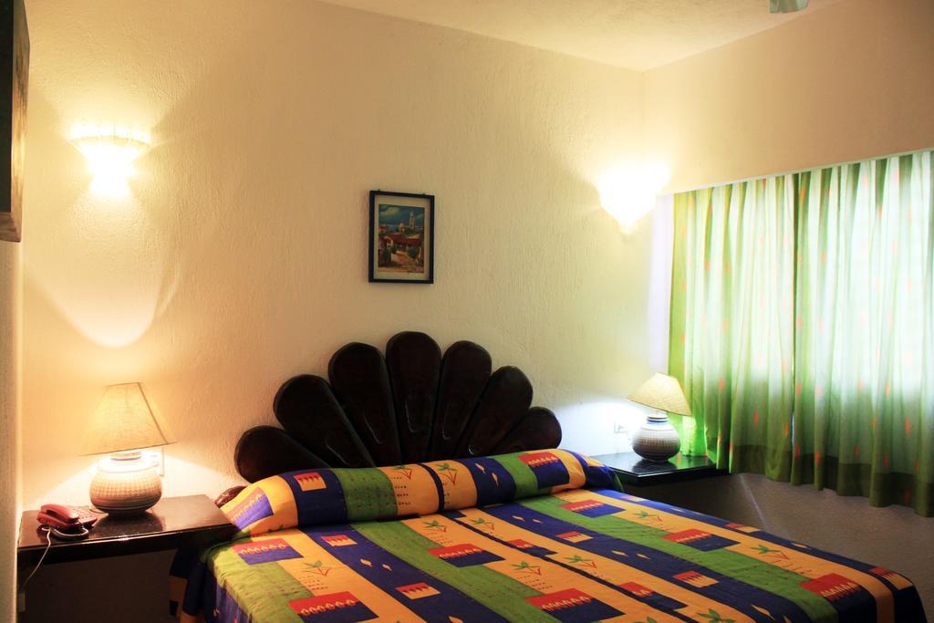 פוארטו ואלארטה Suites Plaza Del Rio - Family Hotel Malecon Centro מראה חיצוני תמונה